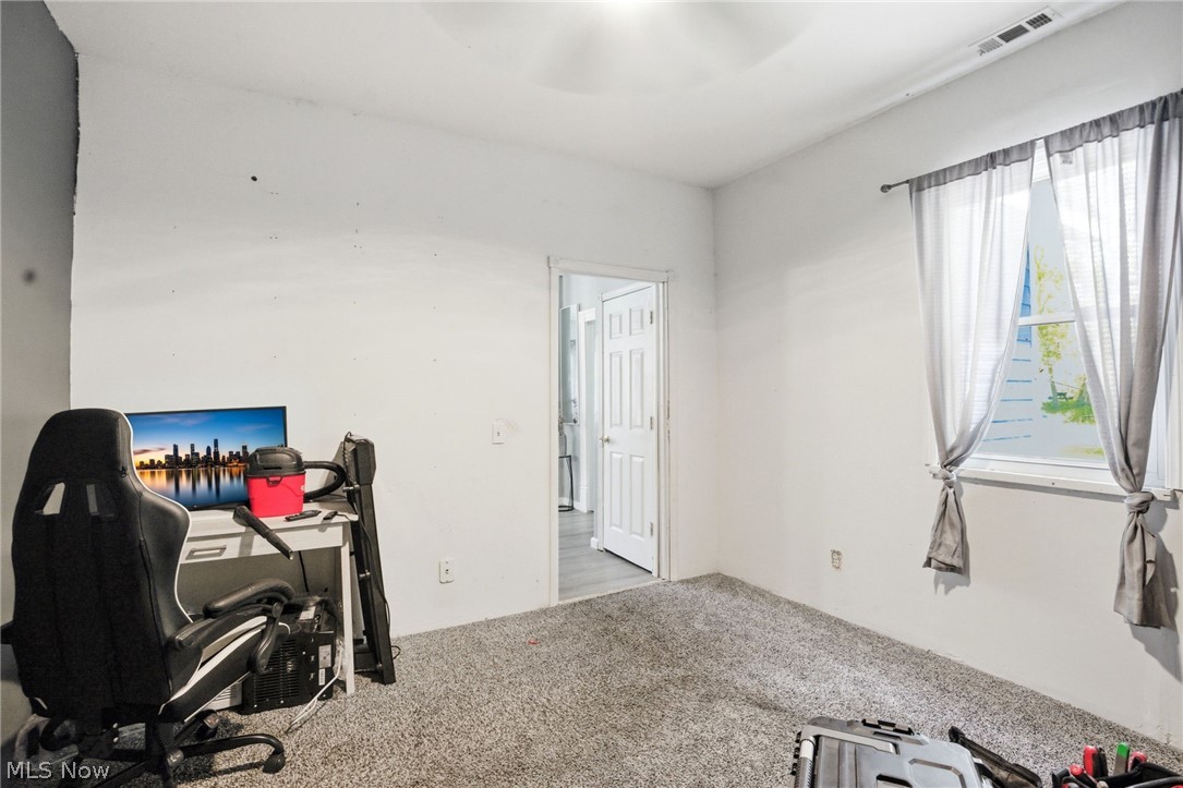 622 Riverside Boulevard Eastlake OH 44095