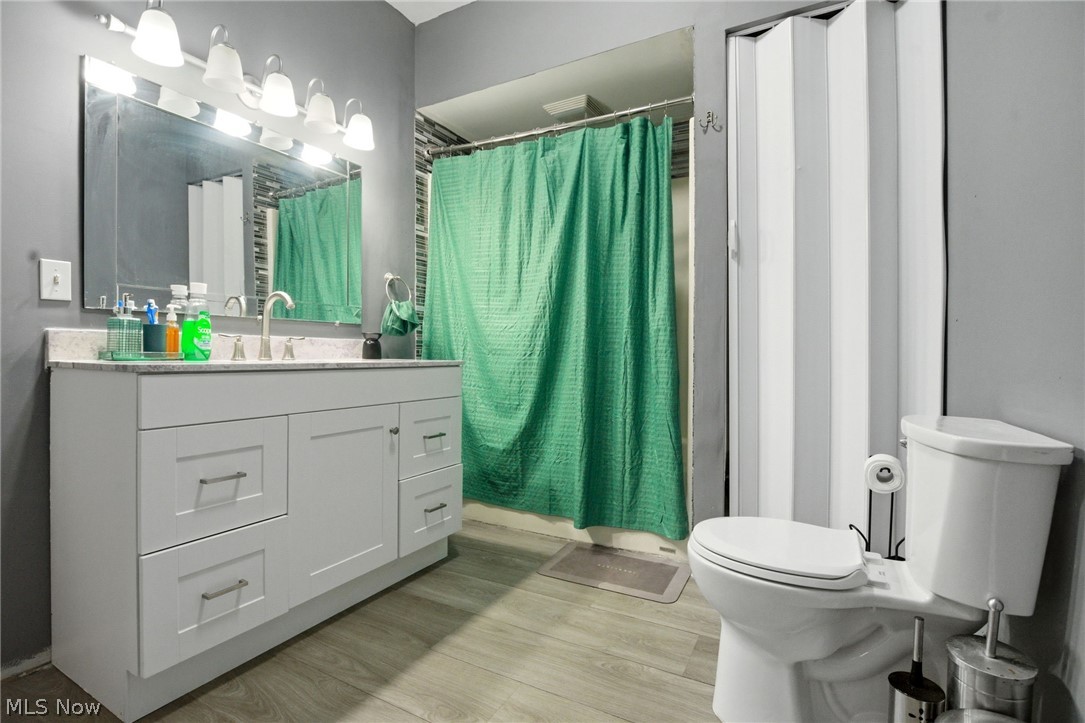 622 Riverside Boulevard Eastlake OH 44095
