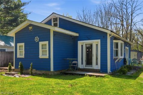 622 Riverside Boulevard Eastlake OH 44095