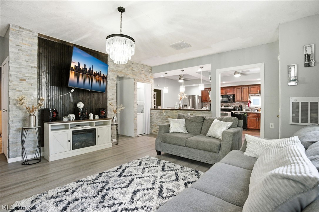 622 Riverside Boulevard Eastlake OH 44095