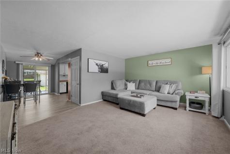 9011 Roedean Drive Parma OH 44129