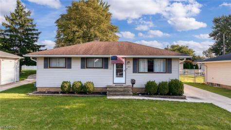9011 Roedean Drive Parma OH 44129