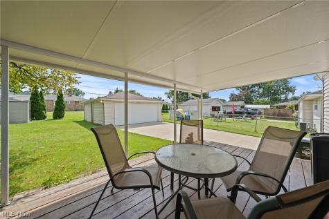 9011 Roedean Drive Parma OH 44129