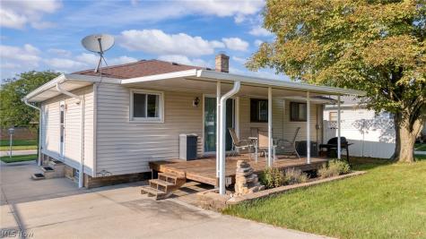 9011 Roedean Drive Parma OH 44129