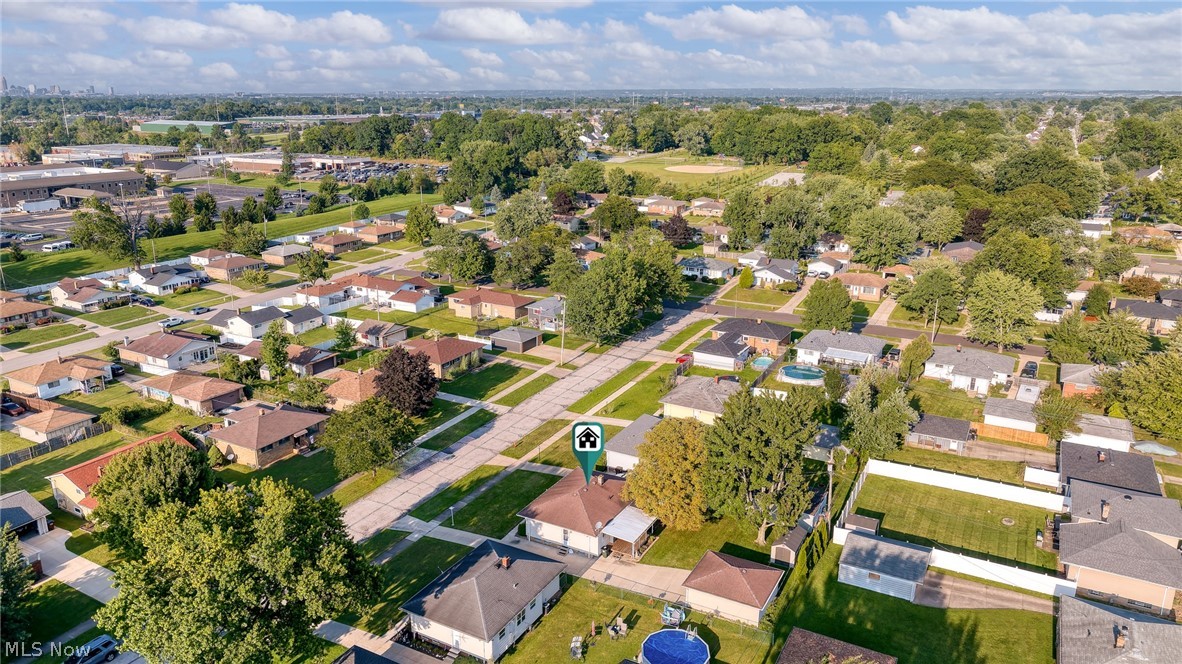 9011 Roedean Drive Parma OH 44129