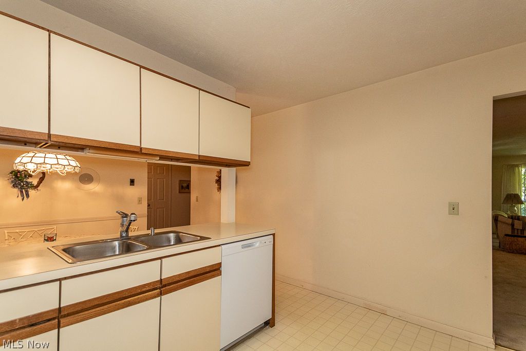 6064 Cabot Court Mentor OH 44060