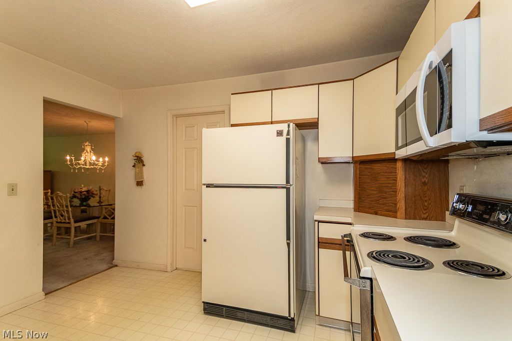 6064 Cabot Court Mentor OH 44060