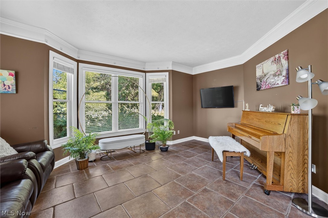 9336 W Hampton Drive North Royalton OH 44133