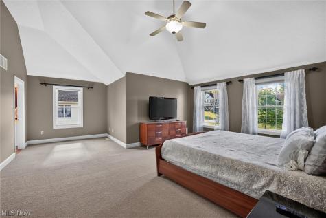 9336 W Hampton Drive North Royalton OH 44133