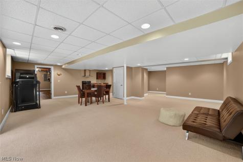 9336 W Hampton Drive North Royalton OH 44133