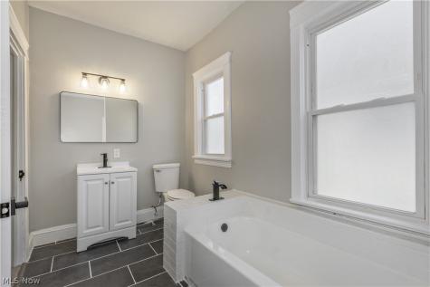 3263 E 134th Street Cleveland OH 44120