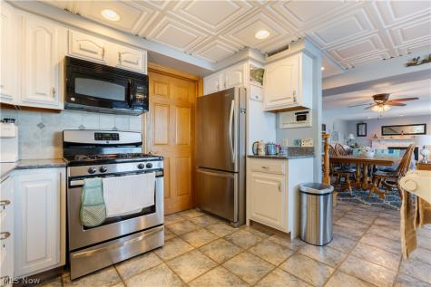 1614 W Park Avenue NW Canton OH 44708