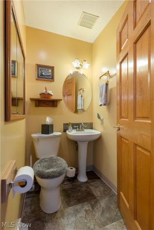 1614 W Park Avenue NW Canton OH 44708