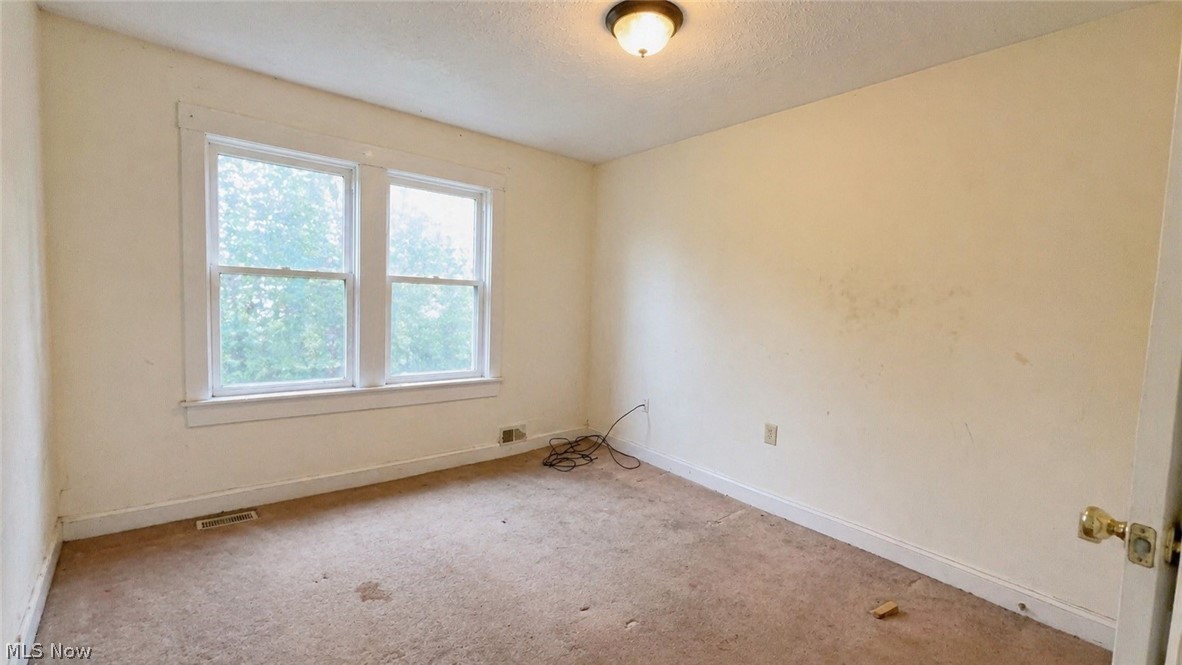 15002 Upton Avenue Cleveland OH 44110