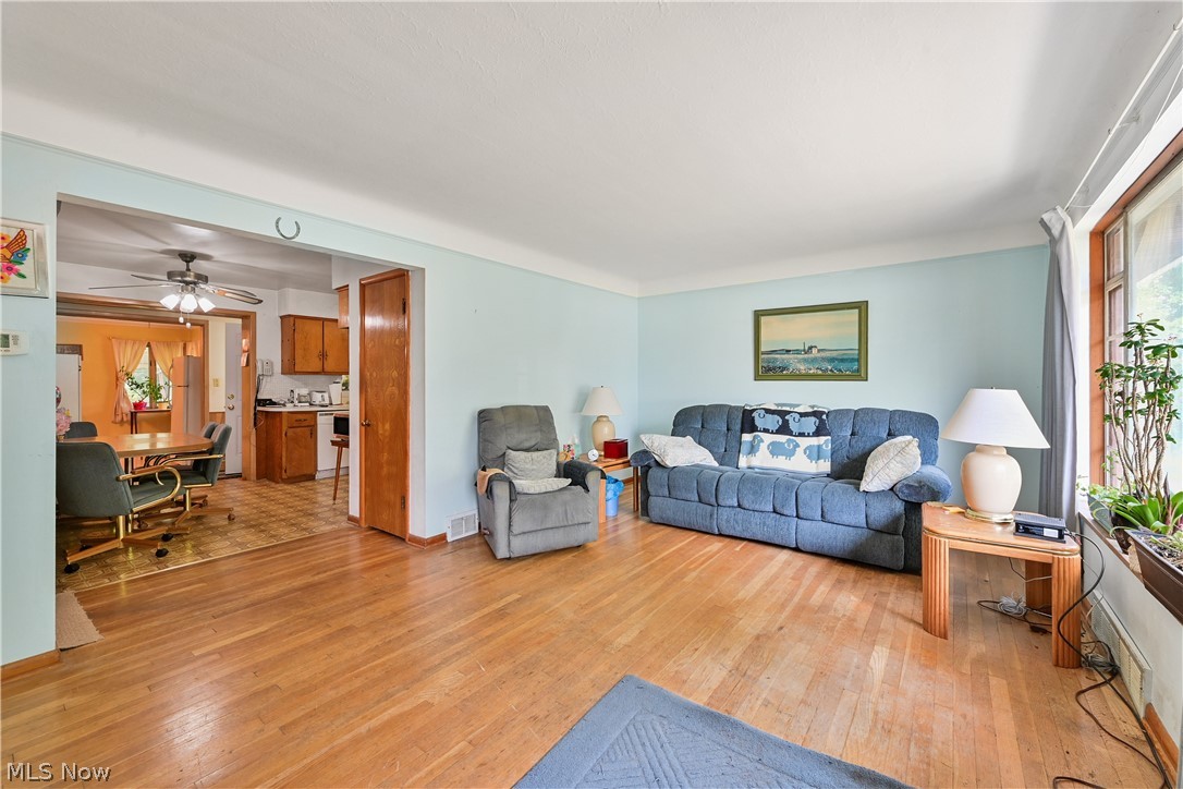 6244 Eavenson Road Brook Park OH 44142