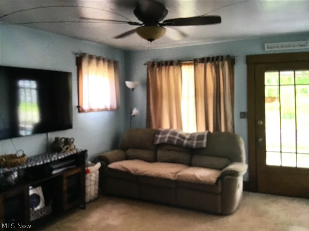 303 Stewart Hubbard OH 44425