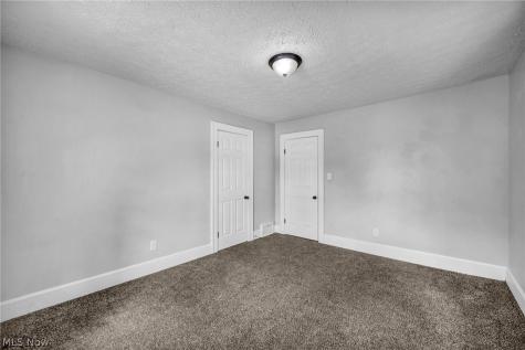 1318 3rd Street SE Massillon OH 44646