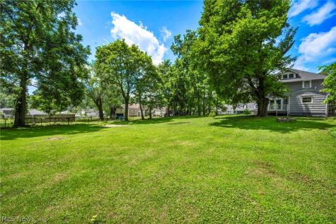 1318 3rd Street SE Massillon OH 44646