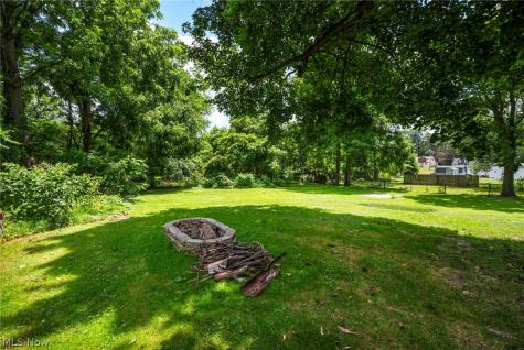 1318 3rd Street SE Massillon OH 44646