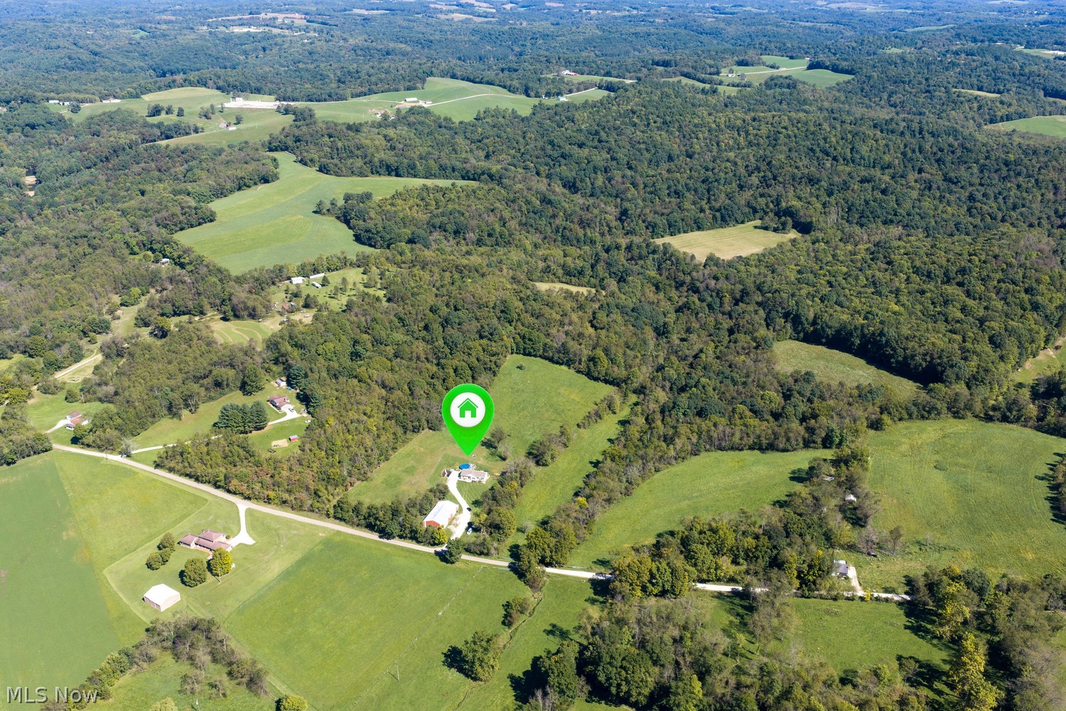 9312 Deacon Road SW Bowerston OH 44695