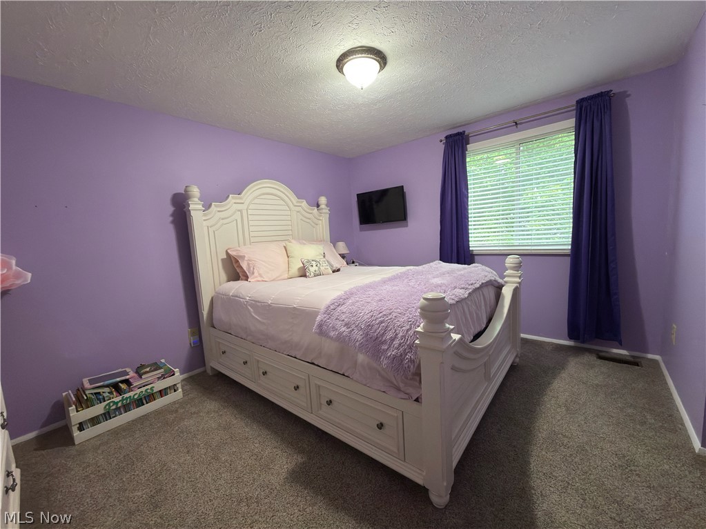 8861 Groveside Drive Strongsville OH 44136