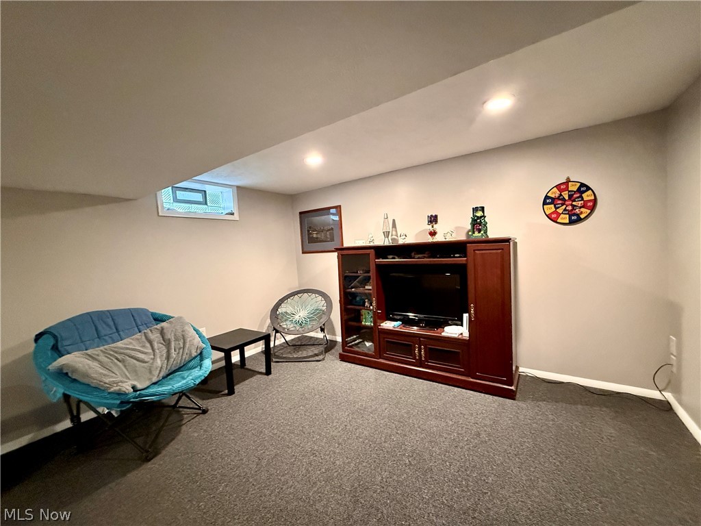 8861 Groveside Drive Strongsville OH 44136