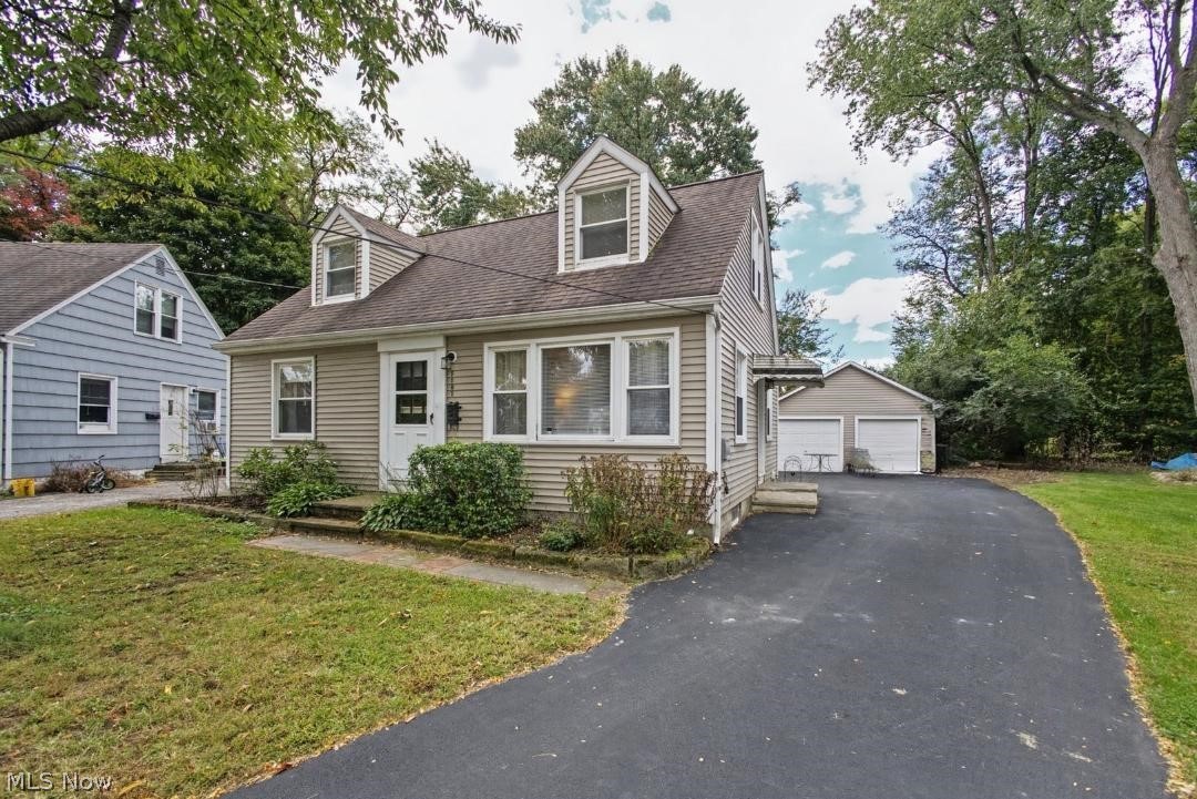 1181 Crescent Drive Painesville OH 44077
