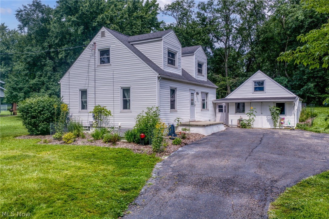 1007 S Munroe Road Tallmadge OH 44278