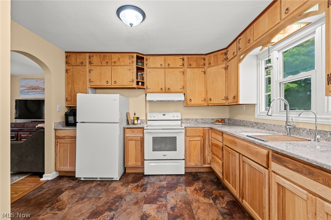 1007 S Munroe Road Tallmadge OH 44278