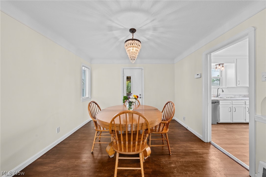 3326 Silverdale Avenue Cleveland OH 44109