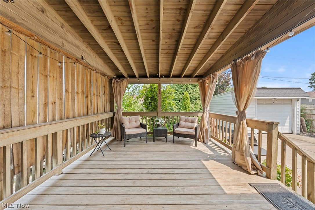 3326 Silverdale Avenue Cleveland OH 44109