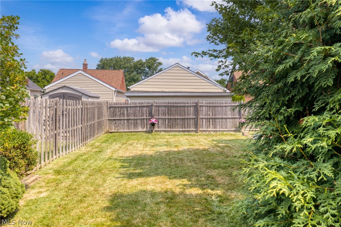 3326 Silverdale Avenue Cleveland OH 44109