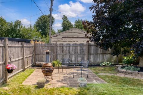 3326 Silverdale Avenue Cleveland OH 44109
