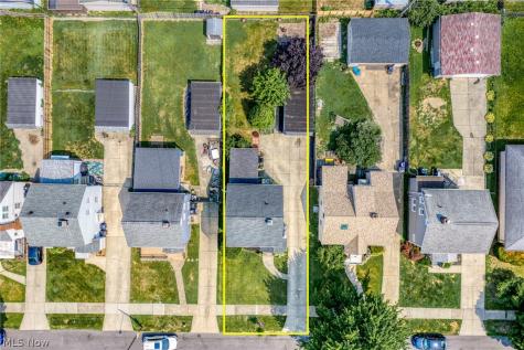 3326 Silverdale Avenue Cleveland OH 44109