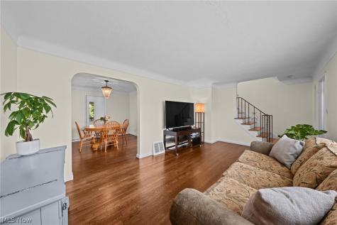 3326 Silverdale Avenue Cleveland OH 44109