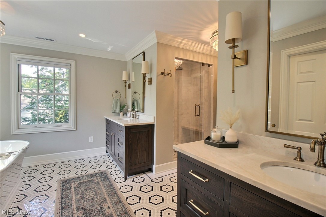 20962 Sydenham Road Shaker Heights OH 44122