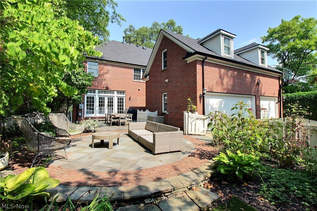 20962 Sydenham Road Shaker Heights OH 44122
