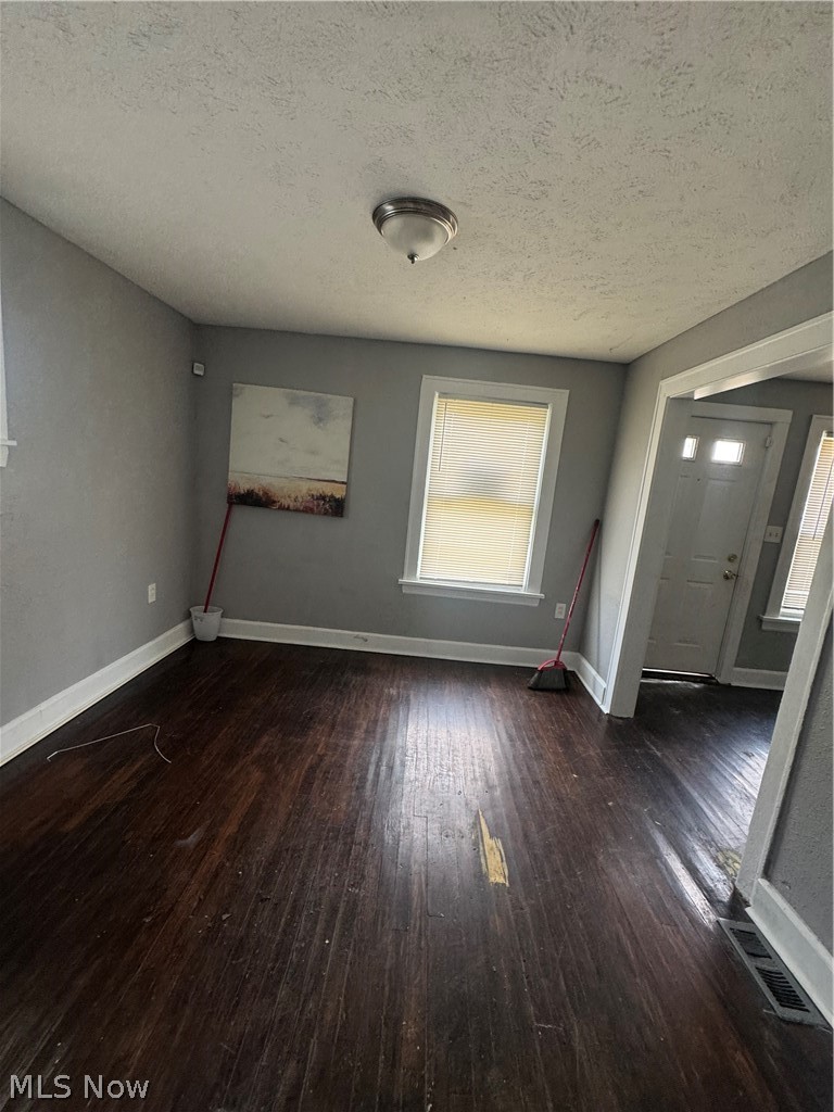 10604 Nelson Avenue Cleveland OH 44105