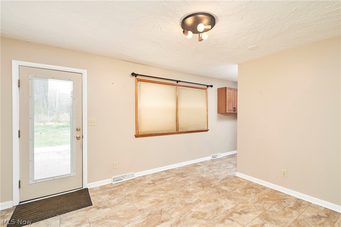 3083 Cliffside Drive Copley OH 44321
