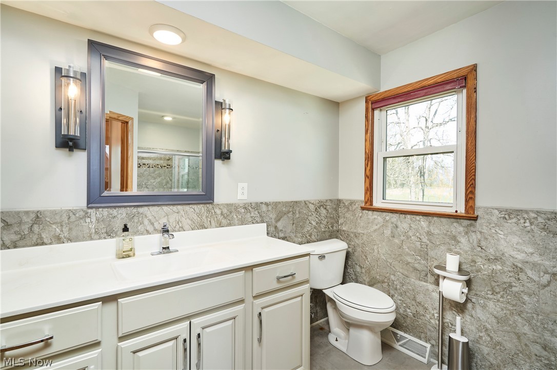 3083 Cliffside Drive Copley OH 44321