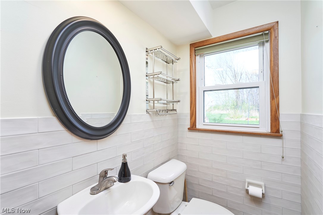 3083 Cliffside Drive Copley OH 44321