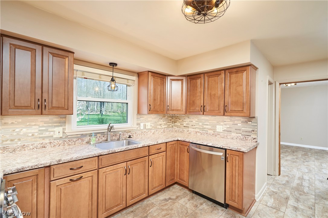 3083 Cliffside Drive Copley OH 44321