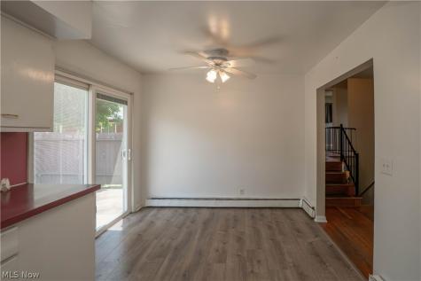 511 Taff Circle Louisville OH 44641