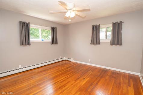 511 Taff Circle Louisville OH 44641