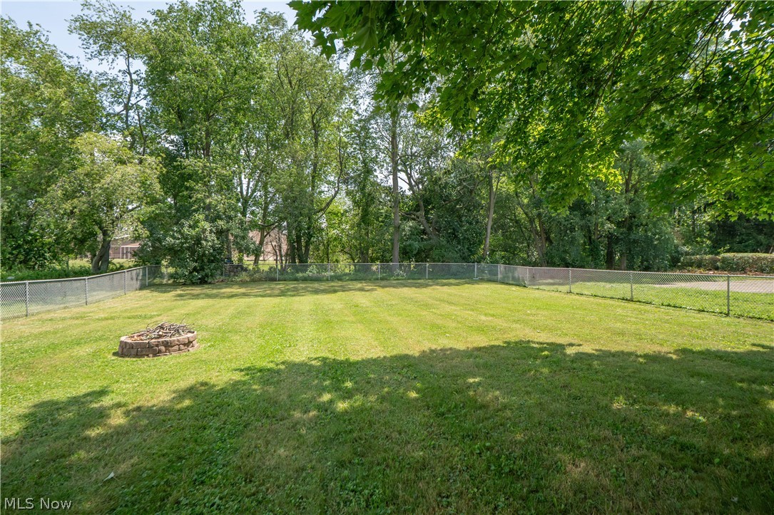 511 Taff Circle Louisville OH 44641