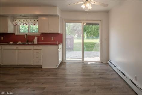 511 Taff Circle Louisville OH 44641