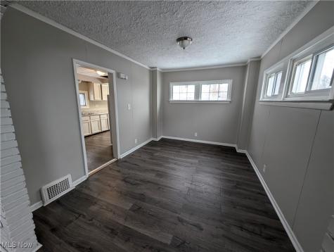 3947 W 22nd Street Cleveland OH 44109