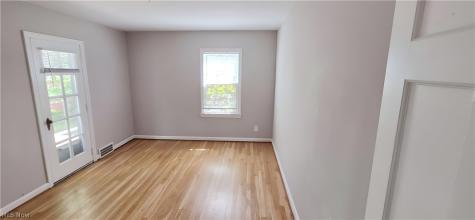 3531 Bainbridge Road Cleveland Heights OH 44118