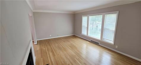 3531 Bainbridge Road Cleveland Heights OH 44118