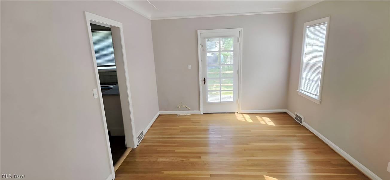 3531 Bainbridge Road Cleveland Heights OH 44118